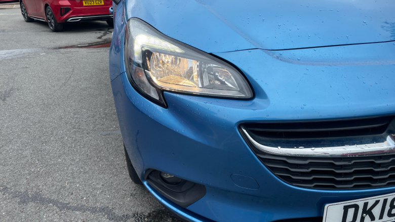 Vauxhall Corsa 1.4 Design 5dr Petrol Hatchback
